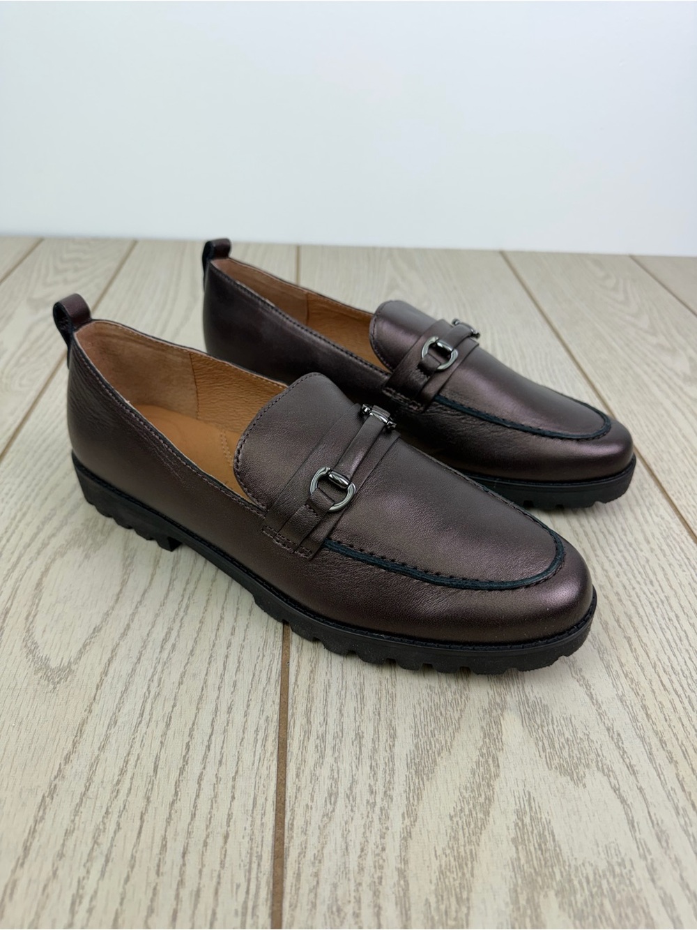 Gentle Souls Women's Eugene Lug Sole Loafer 11M Bronze Leather $219
